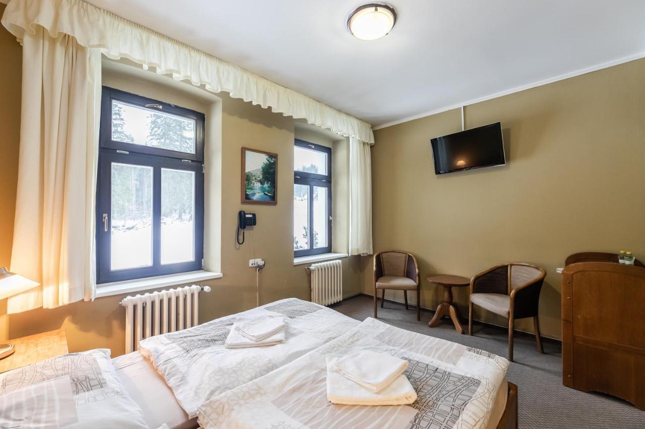 Hotel Perla Jizery Josefŭv Dŭl Esterno foto