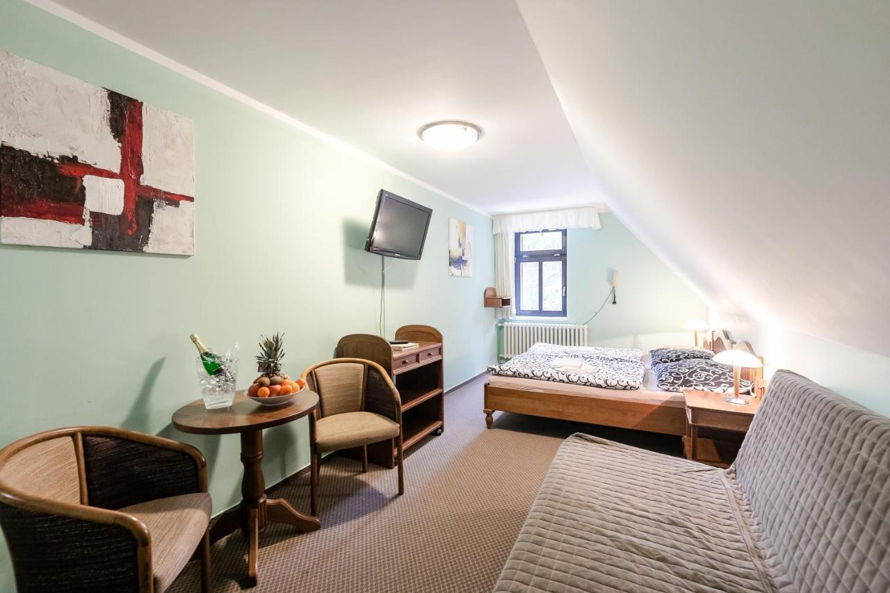 Hotel Perla Jizery Josefŭv Dŭl Esterno foto