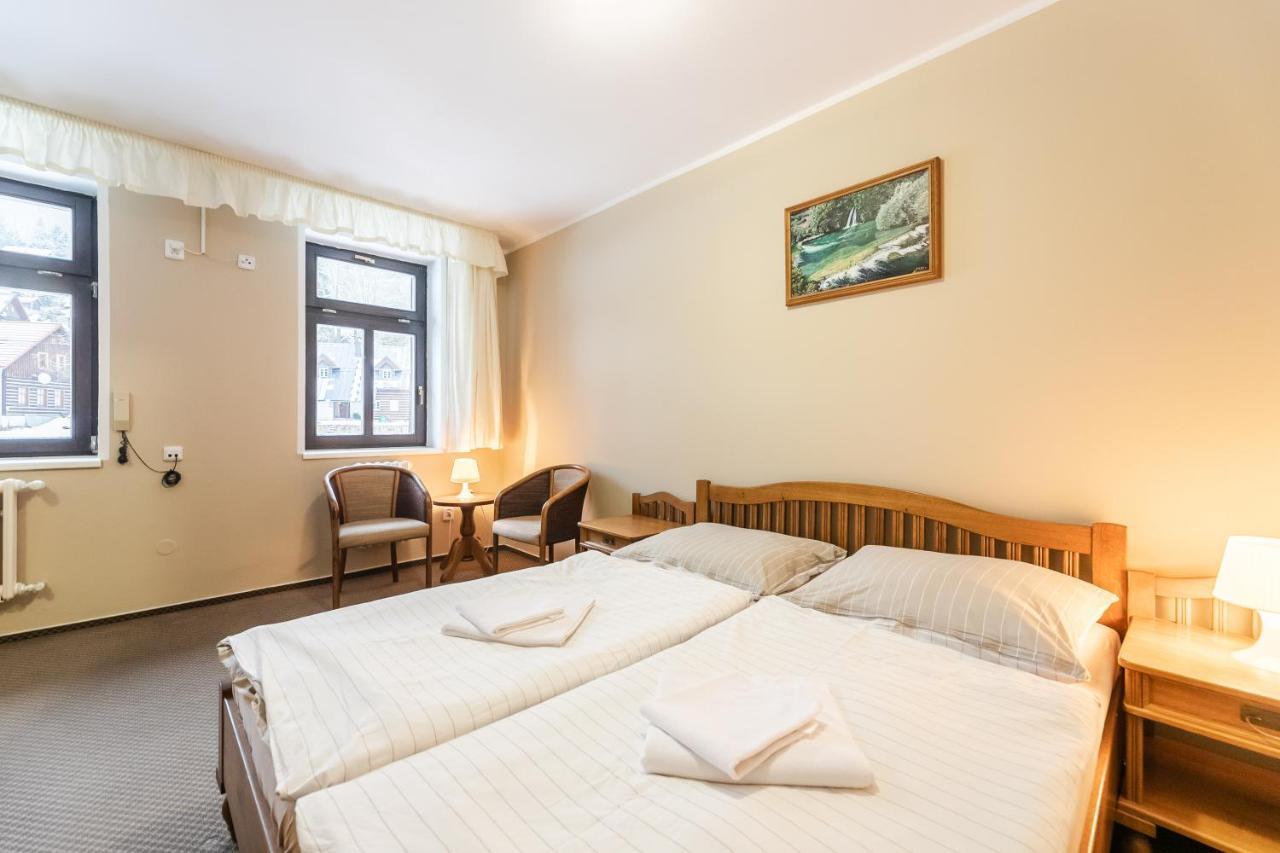 Hotel Perla Jizery Josefŭv Dŭl Esterno foto