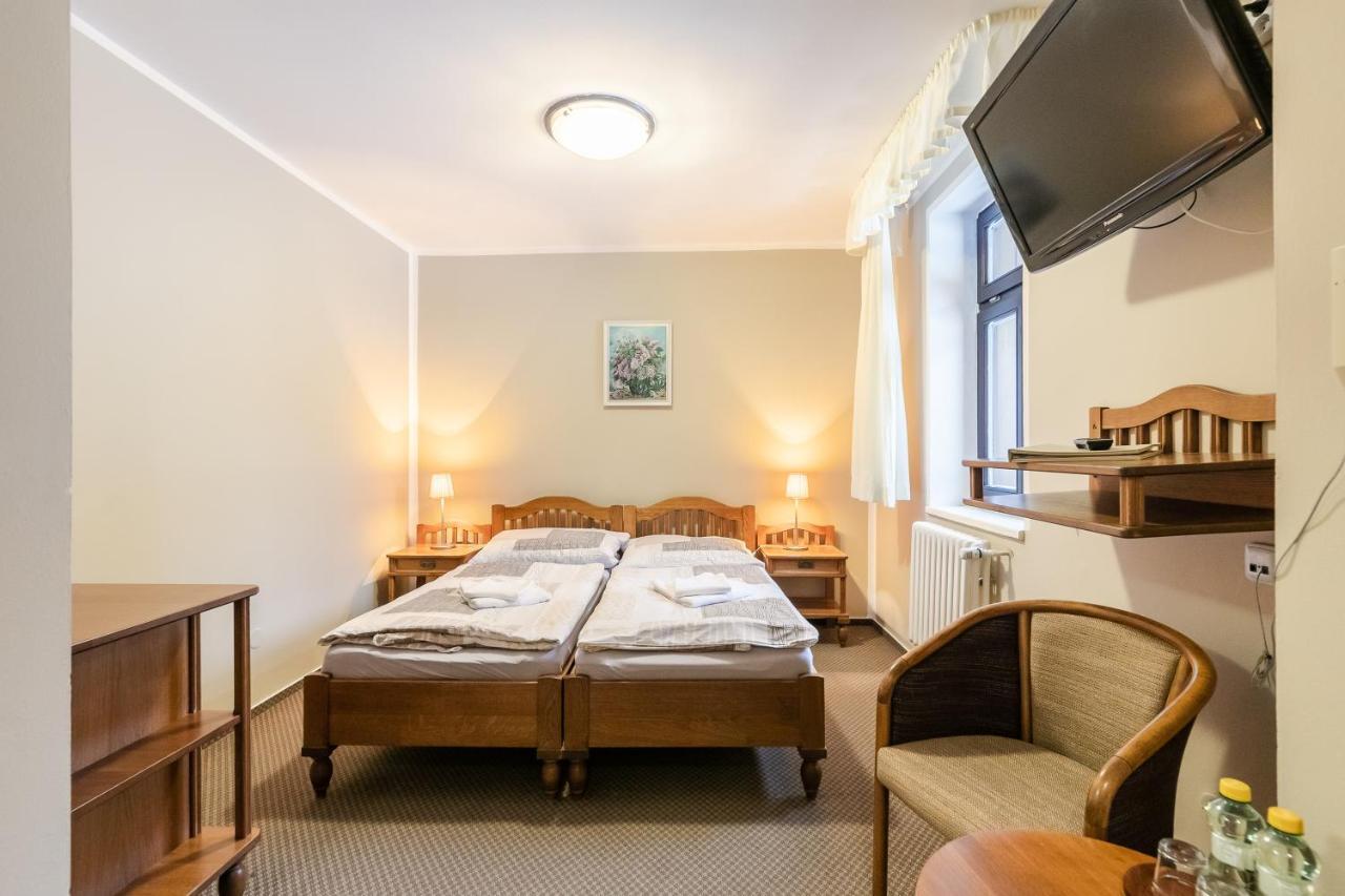 Hotel Perla Jizery Josefŭv Dŭl Esterno foto